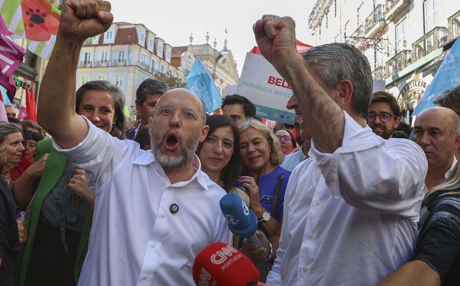 Rui Tavares critica conselho de Montenegro sobre voto nas autárquicas