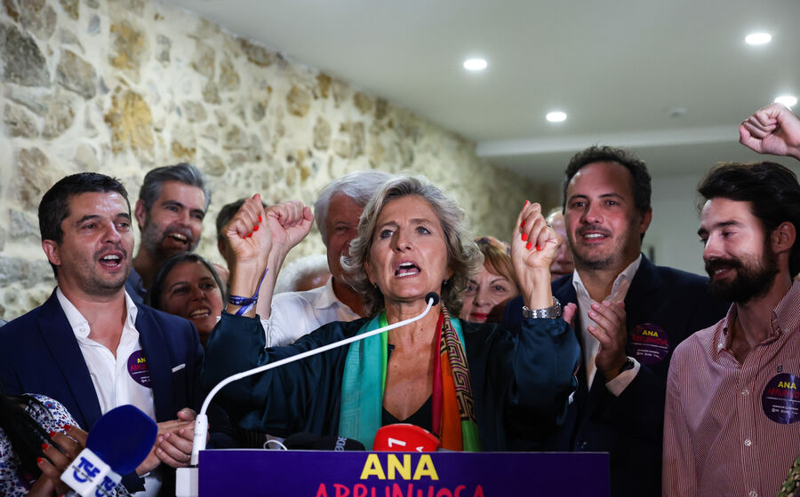 Ana Abrunhosa (PS/Livre/PAN) vence eleições em Coimbra e promete combater assimetrias