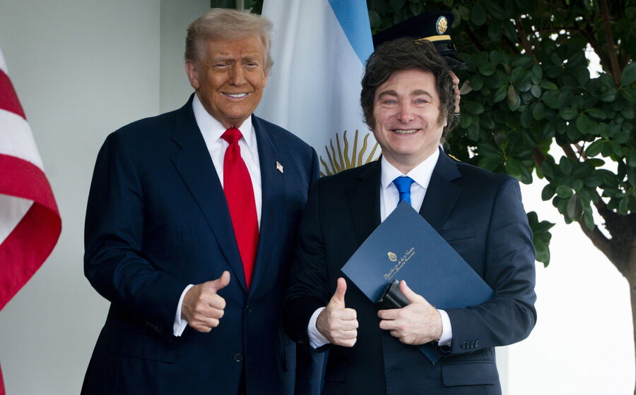 Trump condiciona apoio à Argentina em encontro com Milei na Casa Branca