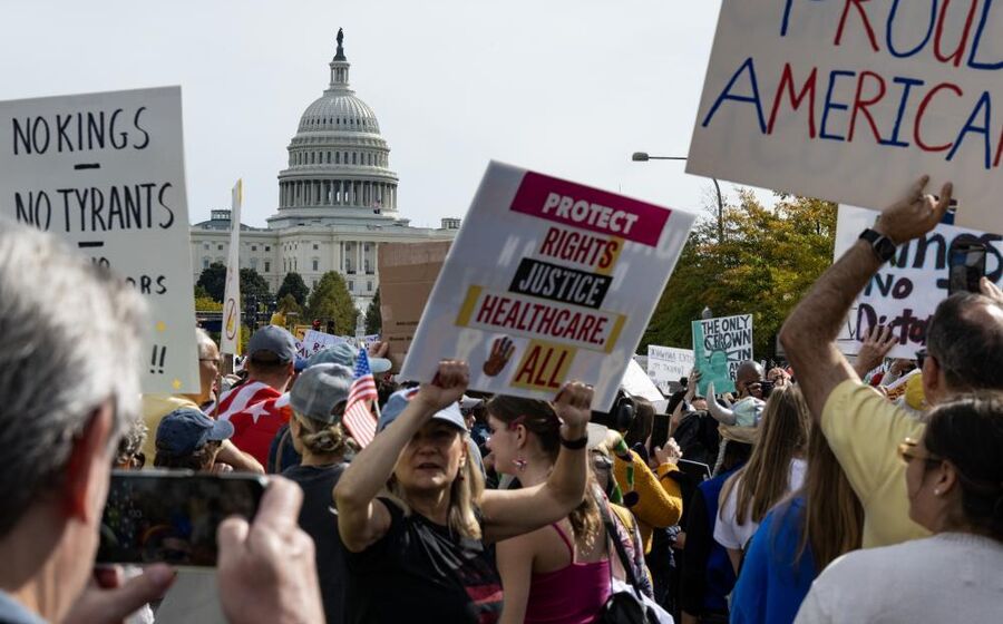 Protestos do movimento 'No Kings' tiveram lugar este sábado nas grandes cidades norte-americanas