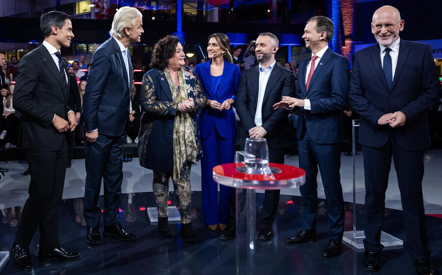 Líderes políticos nos Países Baixos realizaram debate na véspera das eleições.
