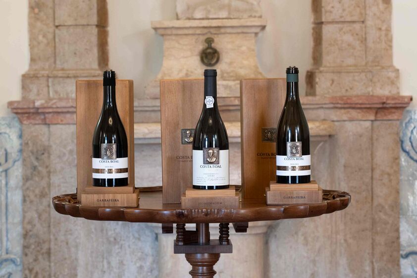 Garrafas de vinho Costa Boal Douro Garrafeira e Homenagem