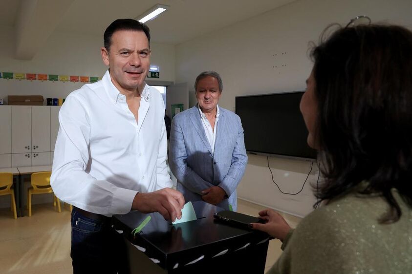 Montenegro vota nas eleições autárquicas em Espinho
