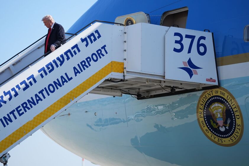 Donald Trump chega a Israel