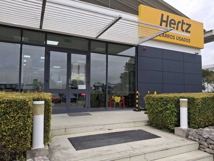 Hertz carros usados tem uma nova loja