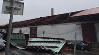 Telhado da estação de Santa Apolónia voa devido ao vento forte