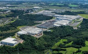 Geely adquire parte da Renault Brasil e terá acesso à fábrica Ayrton Senna, no Paraná