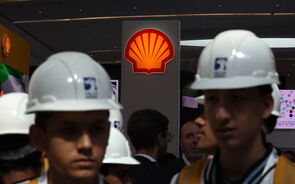 Shell investe 860,5 milhões em Angola para prospeção de 17 blocos petrolíferos