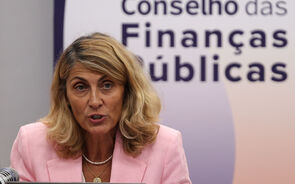 PSD acusa CFP de ter previsões “completamente desalinhadas”