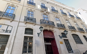 Governo entrega palácio à CIP mas ainda não sabe se o arrenda ou vende