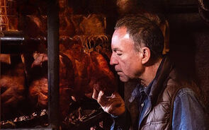 A arte de cozinhar carne de porco homenageia a riqueza sensorial do animal.
