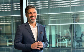 Bruno casadinho é licenciado em Informática de Gestão.