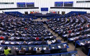 Parlamento Europeu rejeita plano de paz de Trump para a guerra na Ucrânia