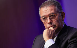 José Seguro recebe apoio de Carneiro e César para as presidenciais