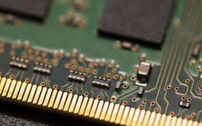 Preço das memórias RAM 'explode' e apanha consumidores de surpresa