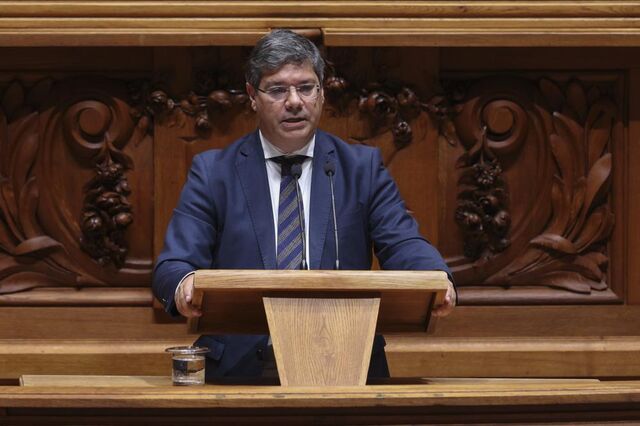 PS quer acrescentar gastos com cultura à dedução do IVA no IRS