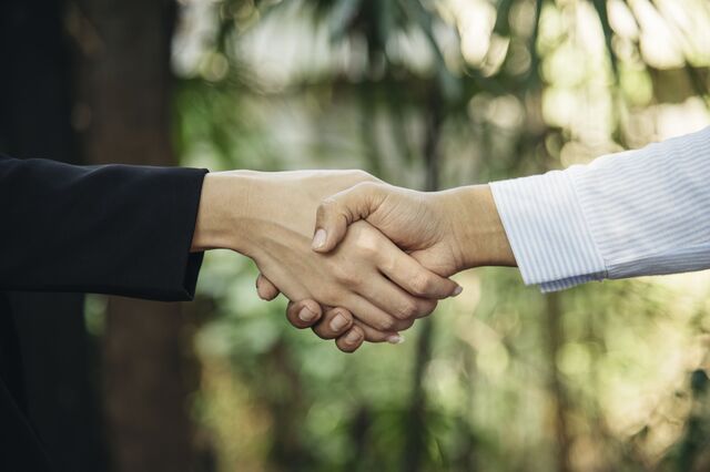 Clusters e redes empresariais dinamizam subcontratação