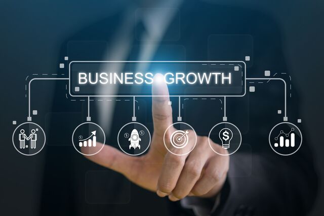 Do corte de custos ao crescimento global