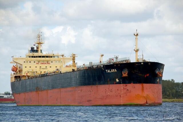 Militares britânicos alertam para possível desvio de petroleiro pelo Irão