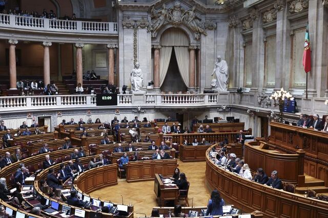 Rejeitadas propostas para aumentar subsídio de refeição para funcionários públicos