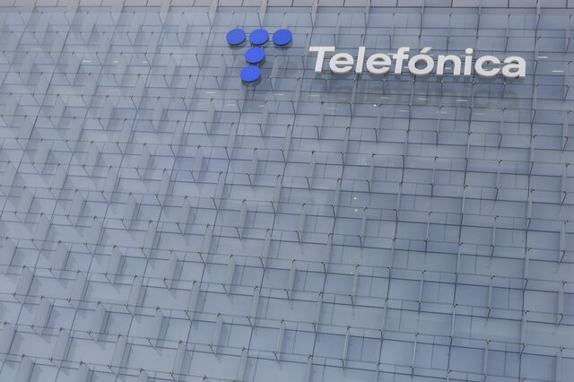 Espanhola Telefónica pretende despedimento coletivo de mais de 5.000 pessoas