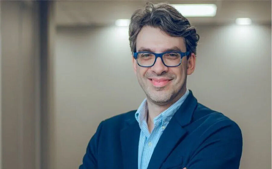 Nova escola de negócios com cursos para executivos e empresas