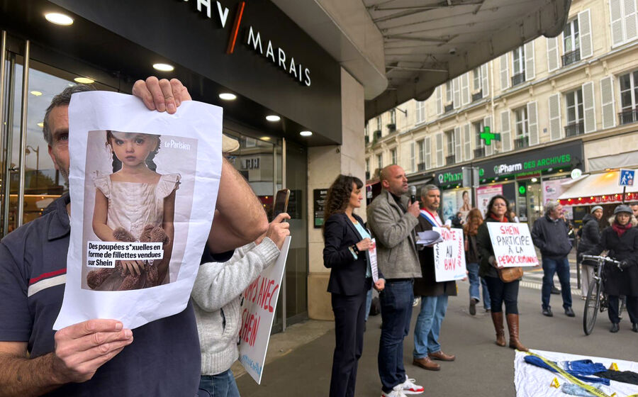 Protesto em Paris contra venda de bonecas 'infantis' na Shein