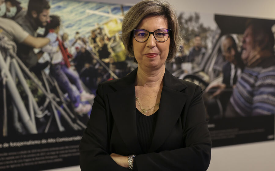 Helena Sousa (ERC) alerta para perigo de gigantes tecnológicos no pluralismo e diversidade