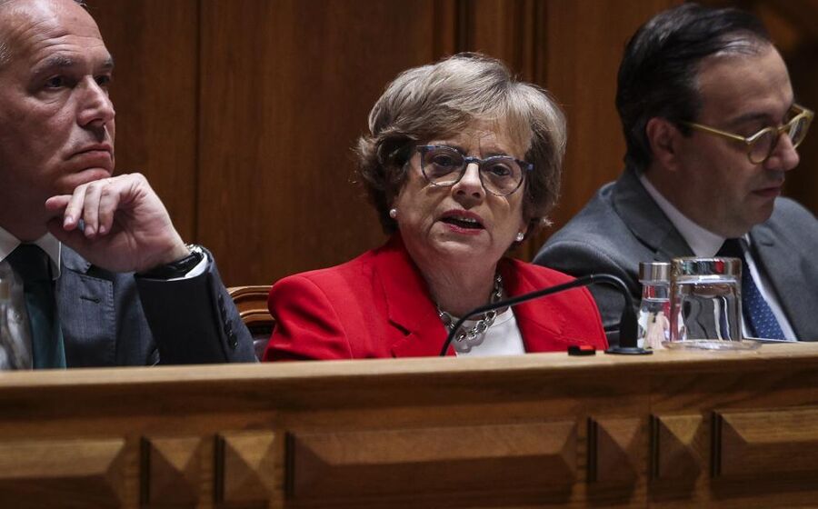 Ministra da Administração Interna aborda constrangimentos no aeroporto de Lisboa