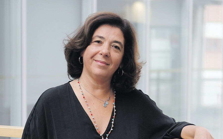 Maria do Céu Costa Godinho defende que a sustentabilidade agrícola começa no solo e exige tempo, biodiversidade e cooperação entre agrónomos, médicos e nutricionistas.