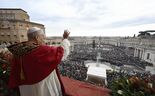 Papa apela ao diálogo entre Ucrânia e Rússia durante discurso de Natal na Praça de São Pedro