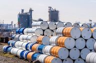Petróleo valoriza face a tensões geopolíticas e impacto nos mercados
