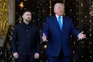  Volodymyr Zelensky e Donald Trump encontram-se em Mar-a-Lago, na Florida, para discutir o plano de paz para a Ucrânia