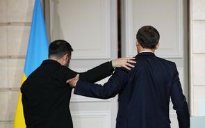 Emmanuel Macron recebeu o homólogo ucraniano no Eliseu.