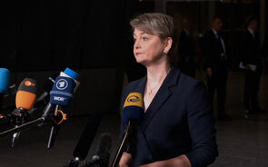 “Tudo o que vimos de Putin foi uma tentativa de intensificar a guerra”: Reino Unido anuncia mais apoio à Ucrânia 