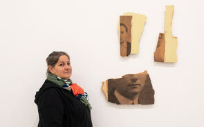 Isabelle Ferreira expõe 'Notre Feu' no MAAT Gallery, Lisboa, com história familiar de emigração