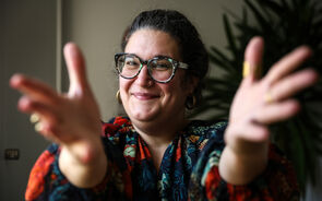 Carmen Maria Machado alerta para perigos na arte e cortes de financiamento nos Estados Unidos