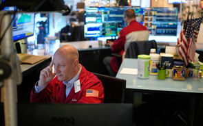 Oracle e Broadcom atiram Wall Street para o vermelho. S&P e Nasdaq com perdas acima de 1%