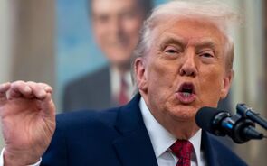 Donald Trump exige indemnização de 10 mil milhões de dólares à BBC