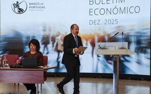 Este Boletim Económico é o primeiro a ser apresentado por Álvaro Santos Pereira.