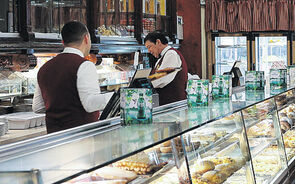 Bolo-rei: do culto a Saturno ao sucesso numa pastelaria em Lisboa