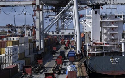 Novo sistema aduaneiro lança 'caos' em Leixões com exportações suspensas, alerta associação