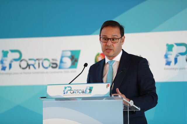 'Nada impede' ANA de antecipar prazo do aeroporto de Alcochete para 2035, diz Governo