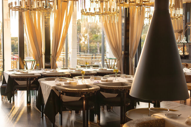 Uma autêntica mesa de luxo