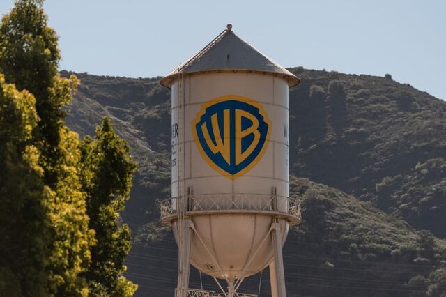 Paramount faz proposta hostil de 108 mil milhões para comprar Warner Bros