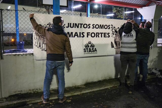 Greve contra pacote laboral pára produção na Autoeuropa