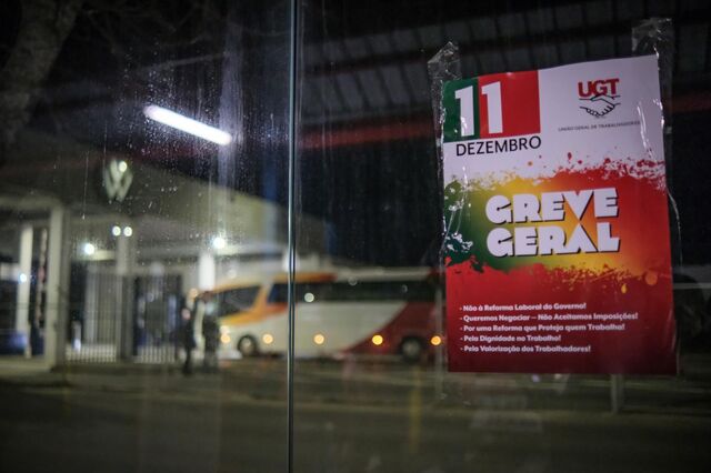 Vários serviços com adesão de 100% à greve, avança CGTP. UGT fala em intransigência do Governo