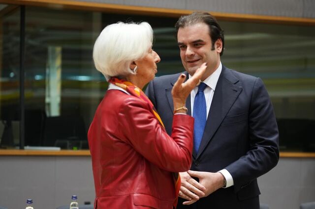 Grego Kyriakos Pierrakakis eleito presidente do Eurogrupo