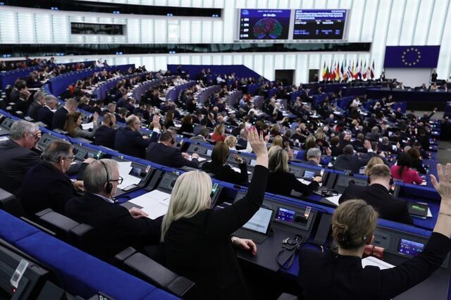 Plano de habitação 'bem-vindo', mas 'curto' e talvez com visão 'romântica' do mercado 