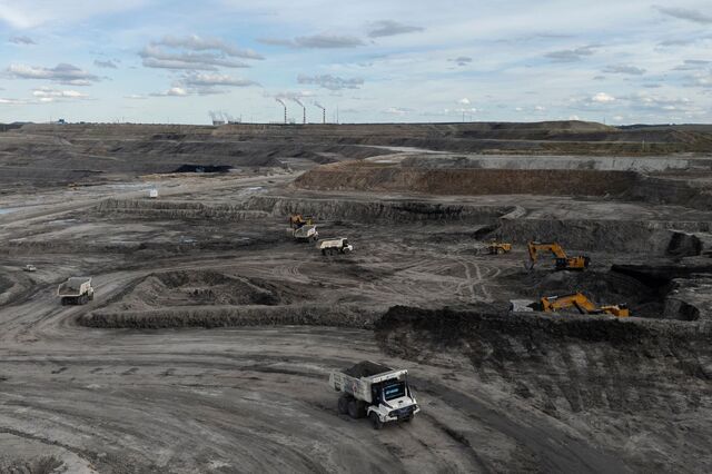 Meganegócio na China: Shenhua destina 16,11 mil milhões para controlo de subsidiárias